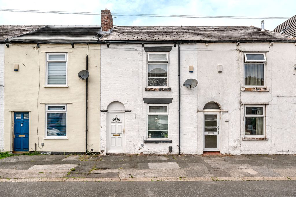 Property photo 1 of 24