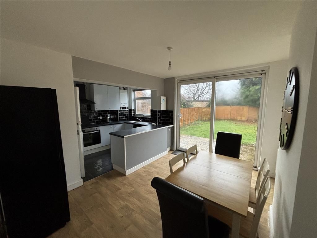 Property photo 3 of 15 Dining Room