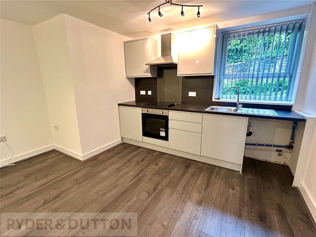Property photo 3 of 13 Living Kitchen
