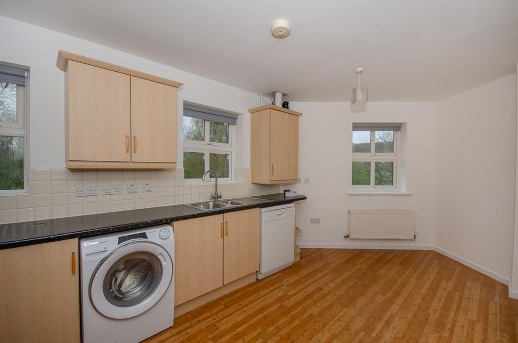 Property photo 2 of 13 Kitchen.Jpg