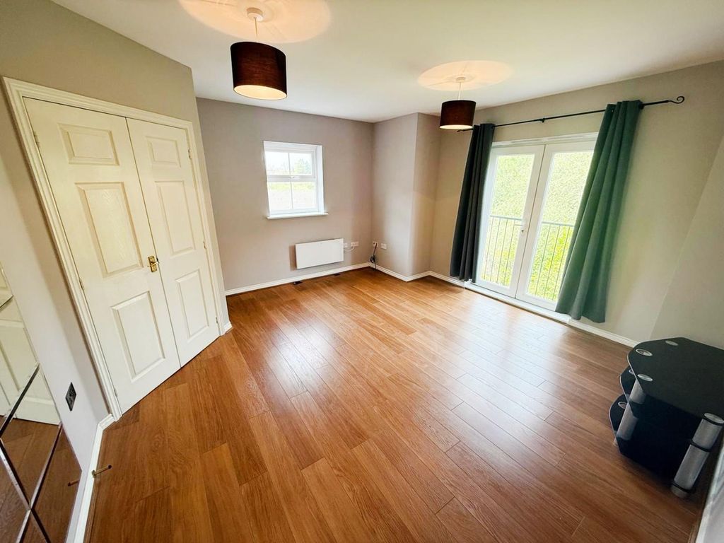 Property photo 1 of 7 Lounge