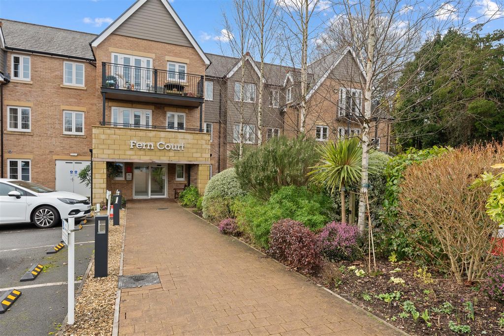 Property photo 1 of 25 External