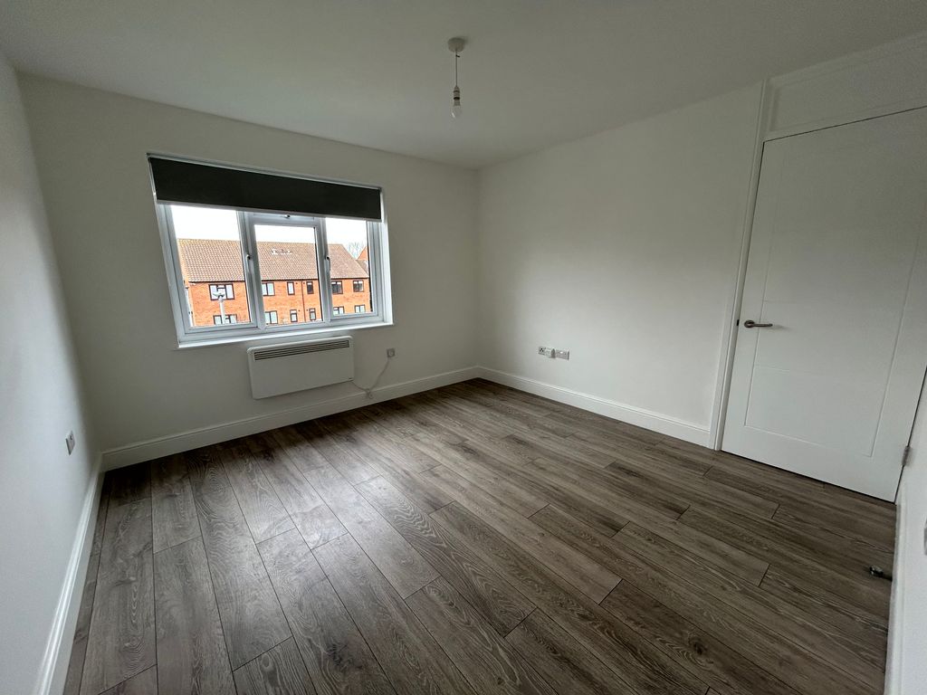 Property photo 2 of 6 Living Room