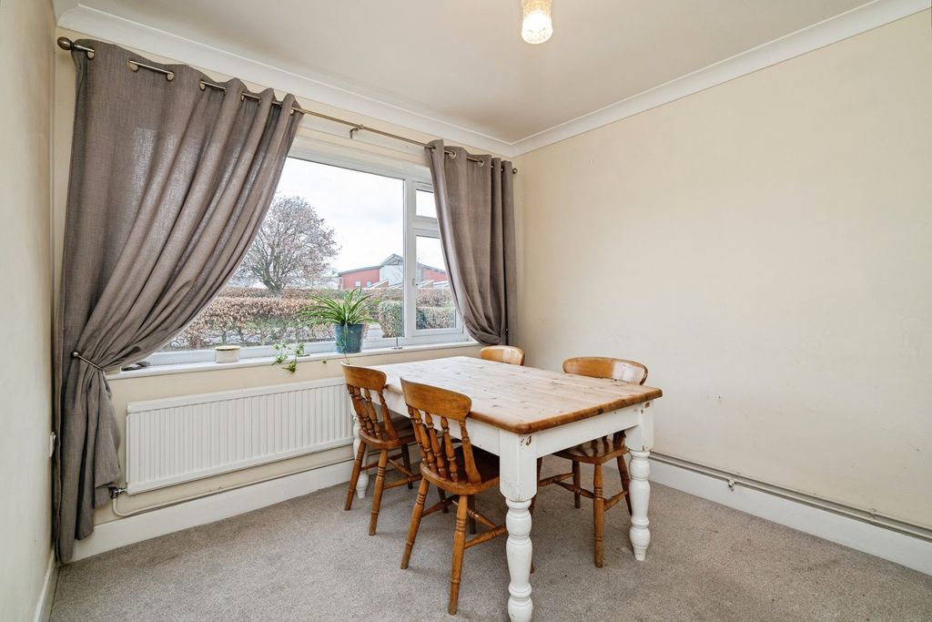 Property photo 3 of 14 Pbox-Img.Jpg