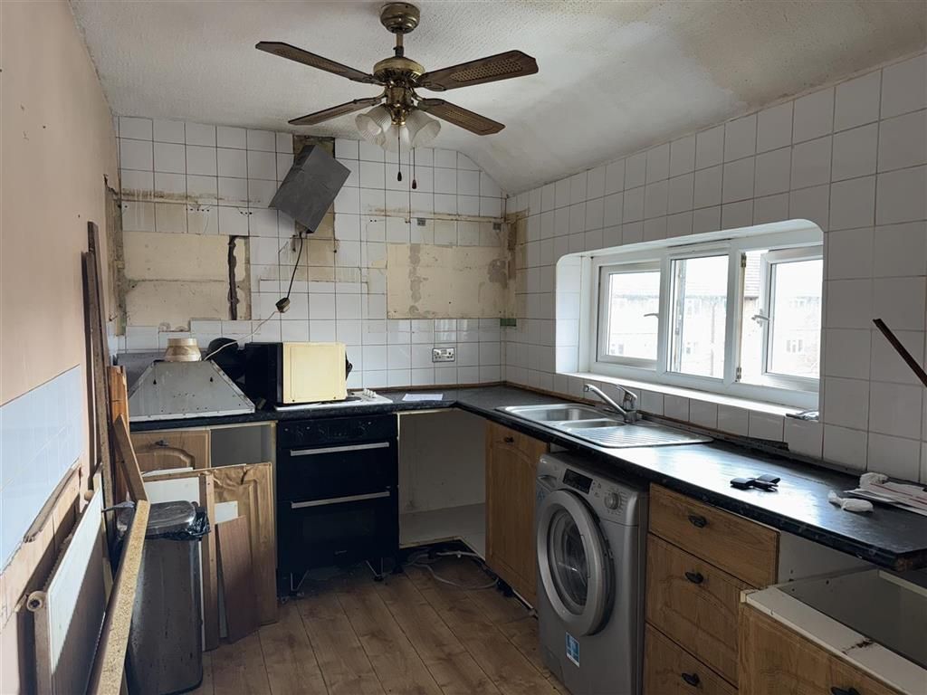 Property photo 3 of 9