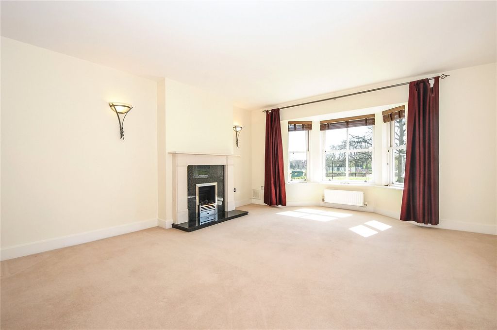 Property photo 3 of 11 Reception Room