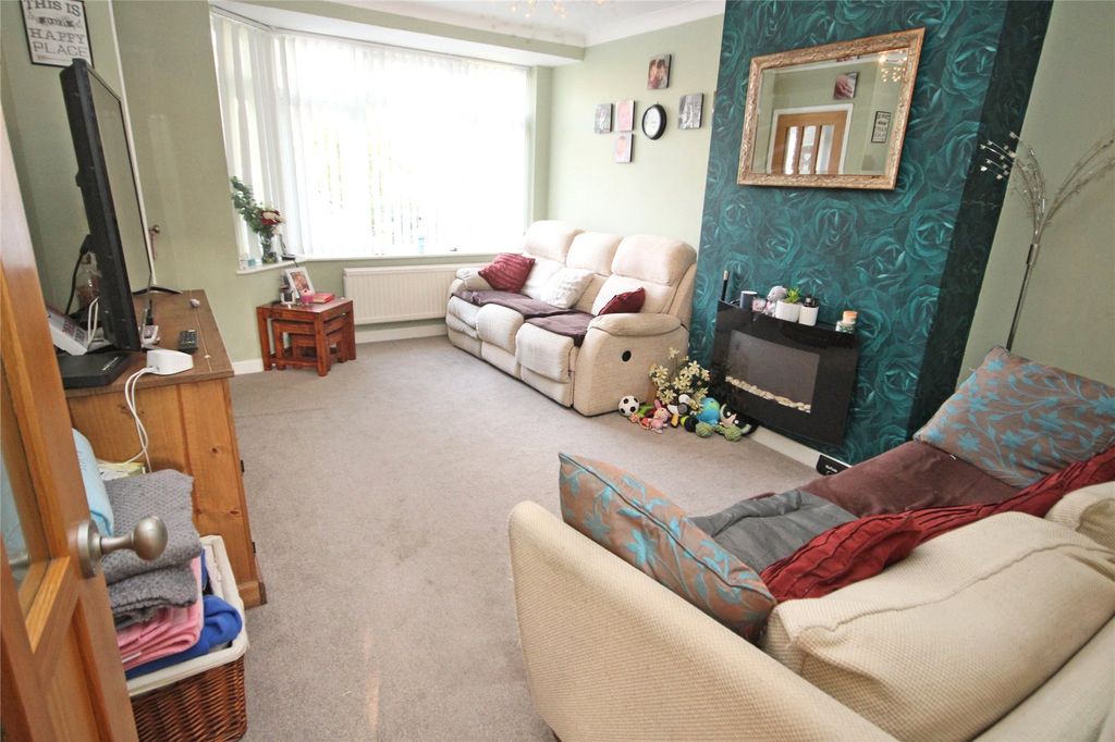 Property photo 3 of 14 Picture No. 10