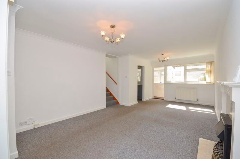 Property photo 3 of 12 Photo 5