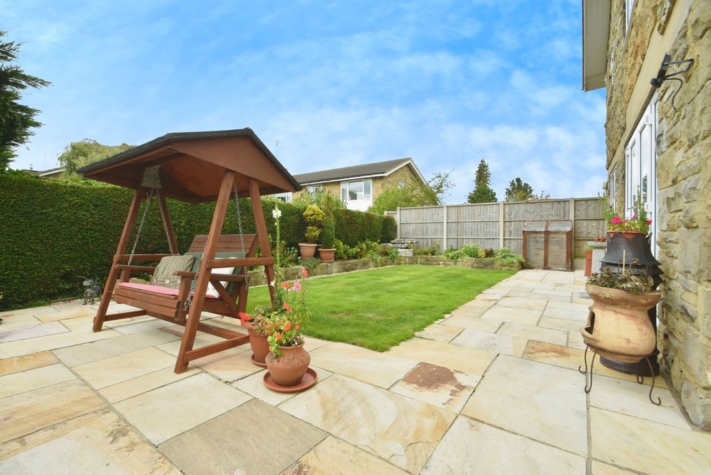 Property photo 3 of 17 Photo