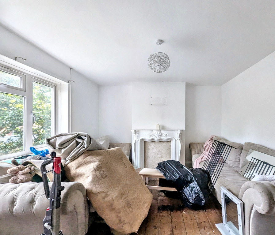 Property photo 2 of 16