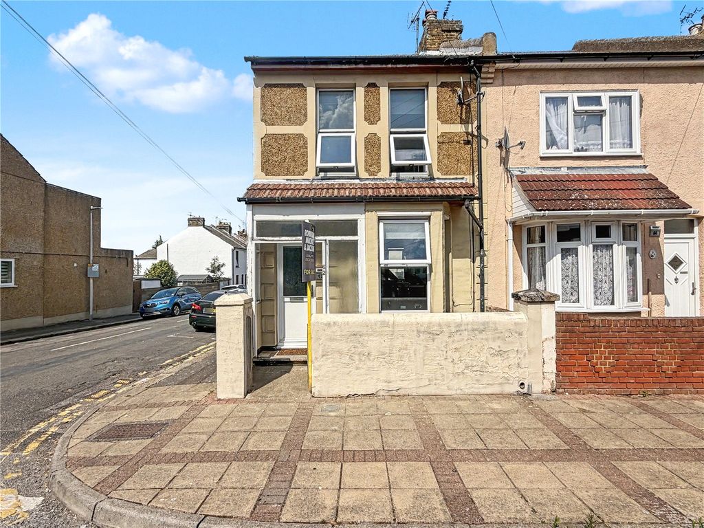 Property photo 2 of 15 Picture No. 31