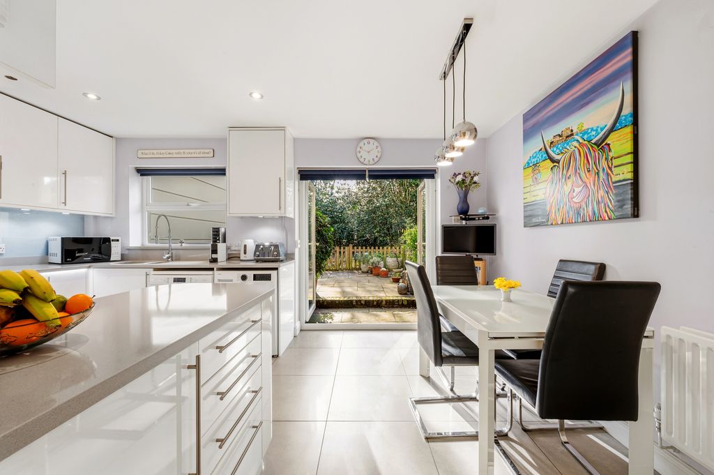 Property photo 3 of 21 Picture No. 05