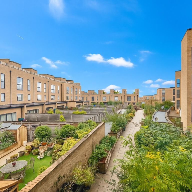 Property photo 1 of 13 Exterior