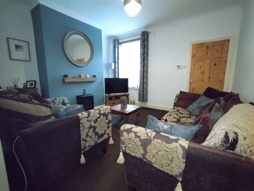 Property photo 3 of 21