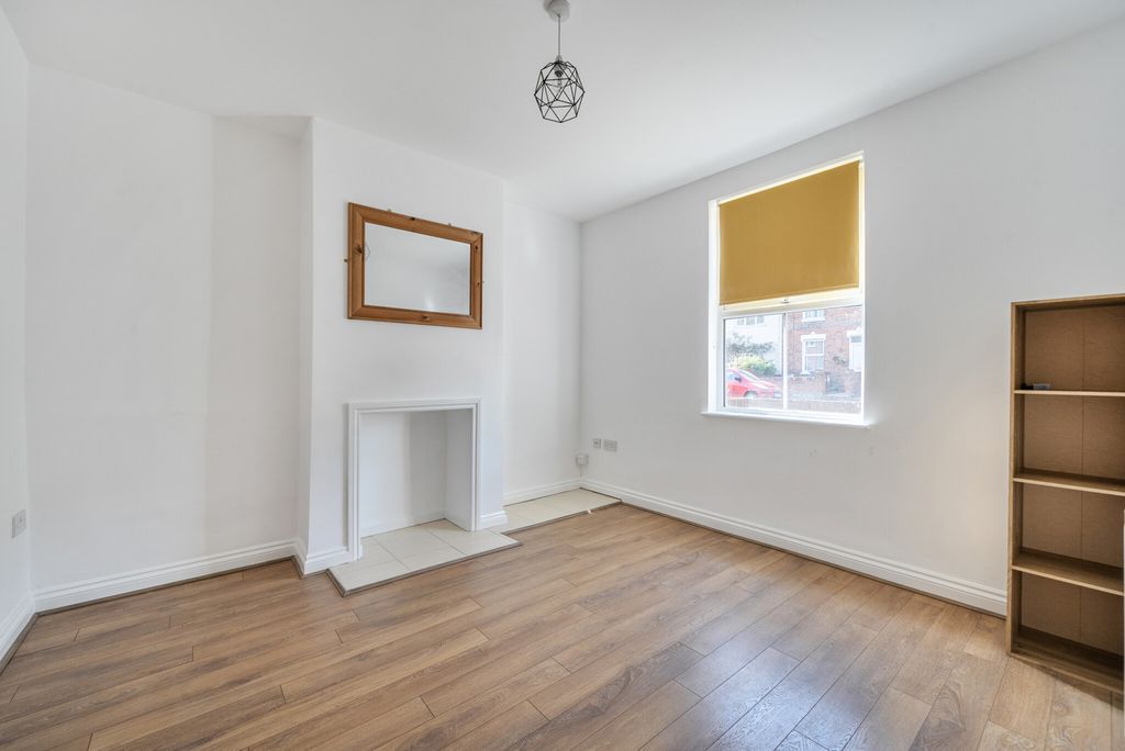 Property photo 3 of 11 1467964-22-6A1567...