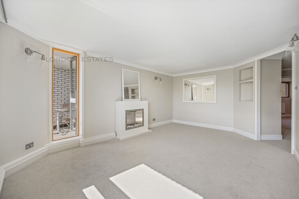 Property photo 2 of 13 Photo 8