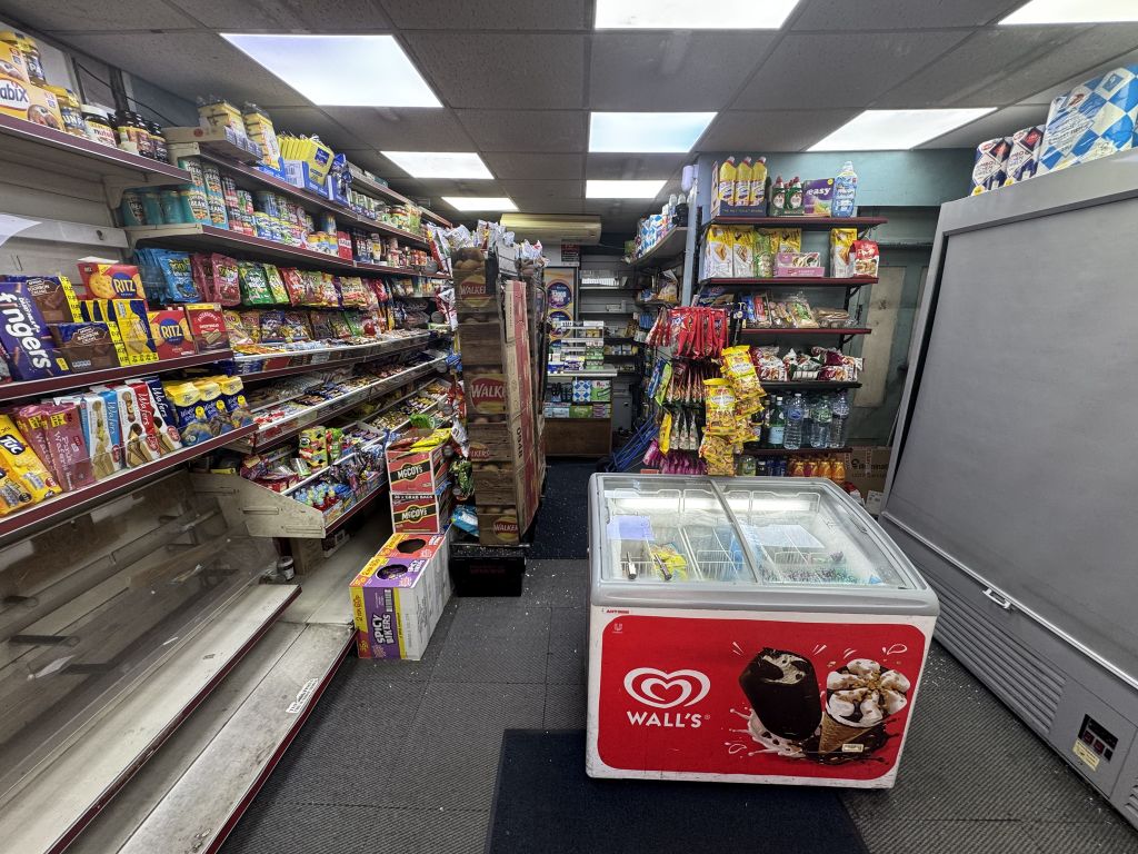 Property photo 2 of 11