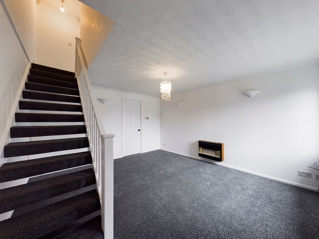 Property photo 2 of 15 Cam00227P1-Pr0478-Still10