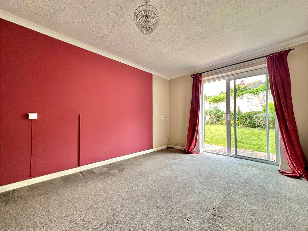 Property photo 2 of 8 Picture No. 07