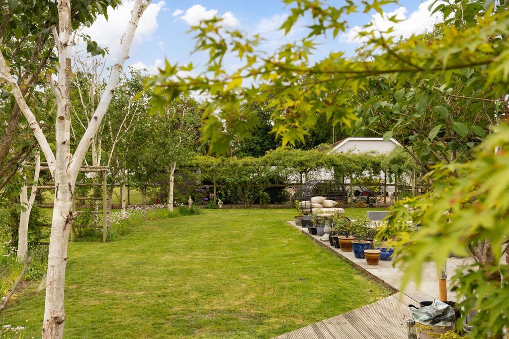 Additional image 29 of 5 bed detached house for saleHare Lane, Lingfield RH7