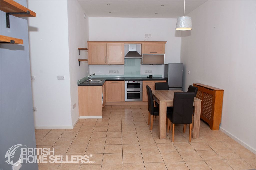 Property photo 2 of 15 Picture No. 03