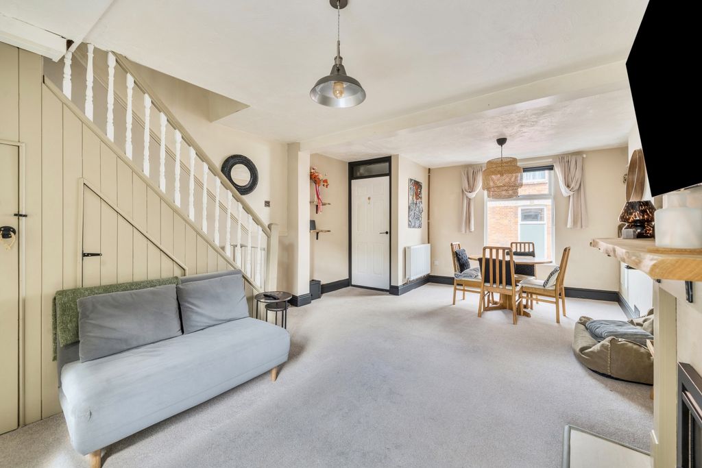 Property photo 3 of 17 1353771-21-68c438Fe8040E