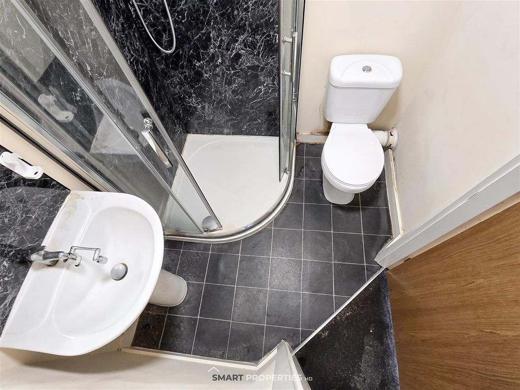 Additional image 4 of 1 bed flat for saleThe Old Chapel Cross Lane, Newsome, Huddersfield HD4