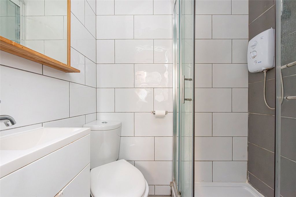 Property photo 2 of 6 Picture No. 21