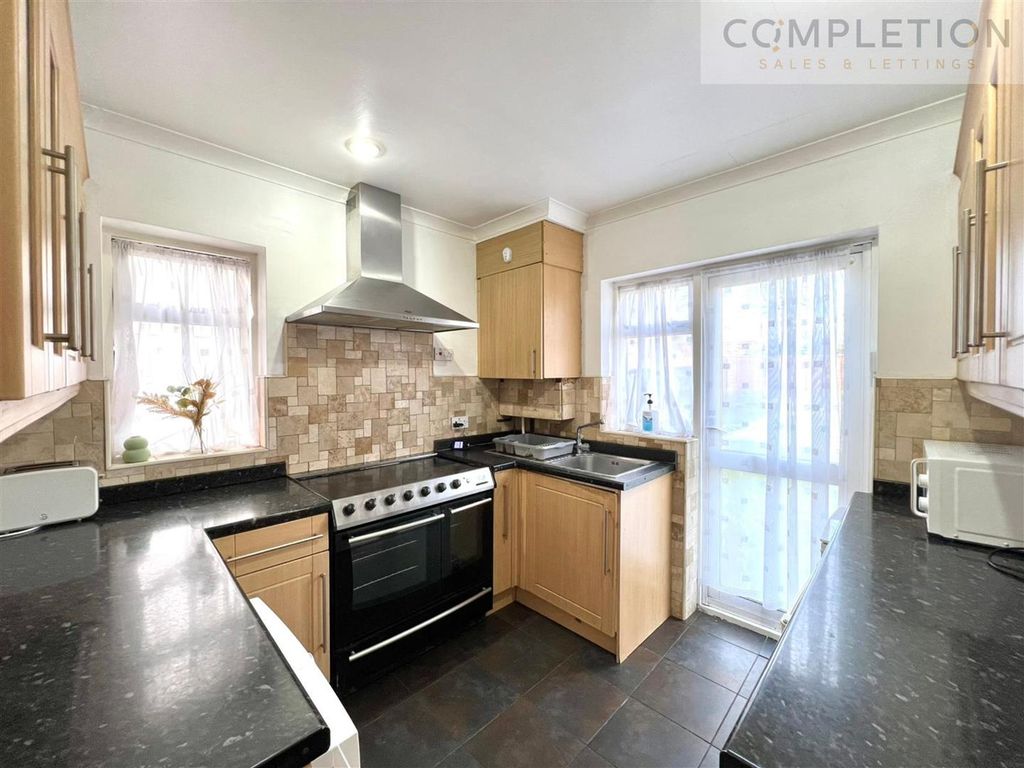 Property photo 3 of 14 1.Jpg