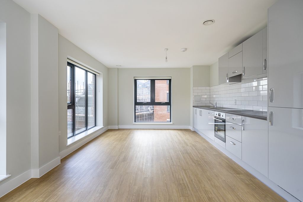 Property photo 1 of 11 11-Purl-House-001