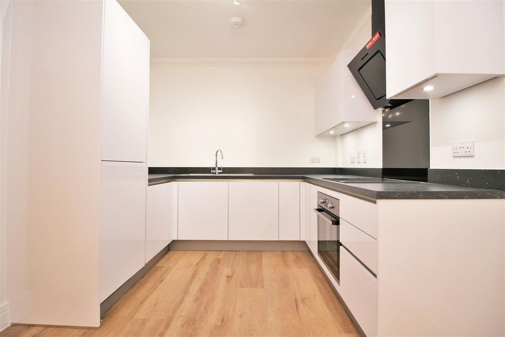 Property photo 3 of 10 Img_9977 (2).Jpg