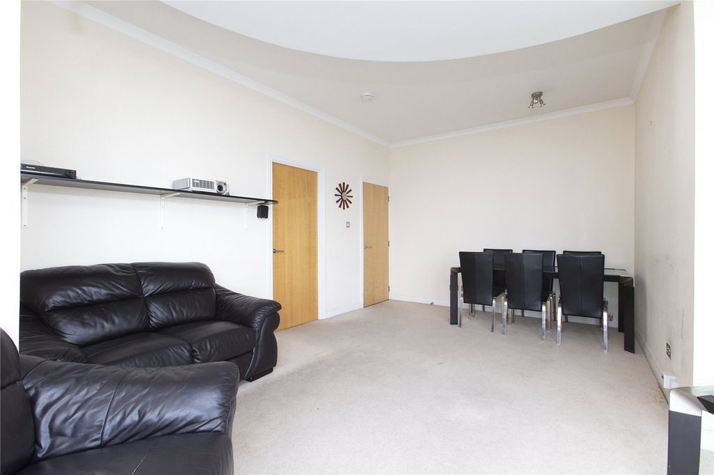 Property photo 2 of 13 Photo 2