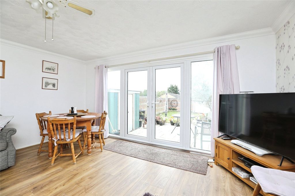 Property photo 2 of 15 Picture No. 50