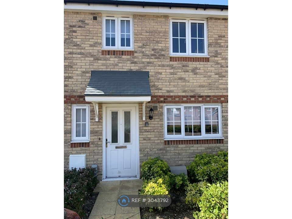 Property photo 2 of 13