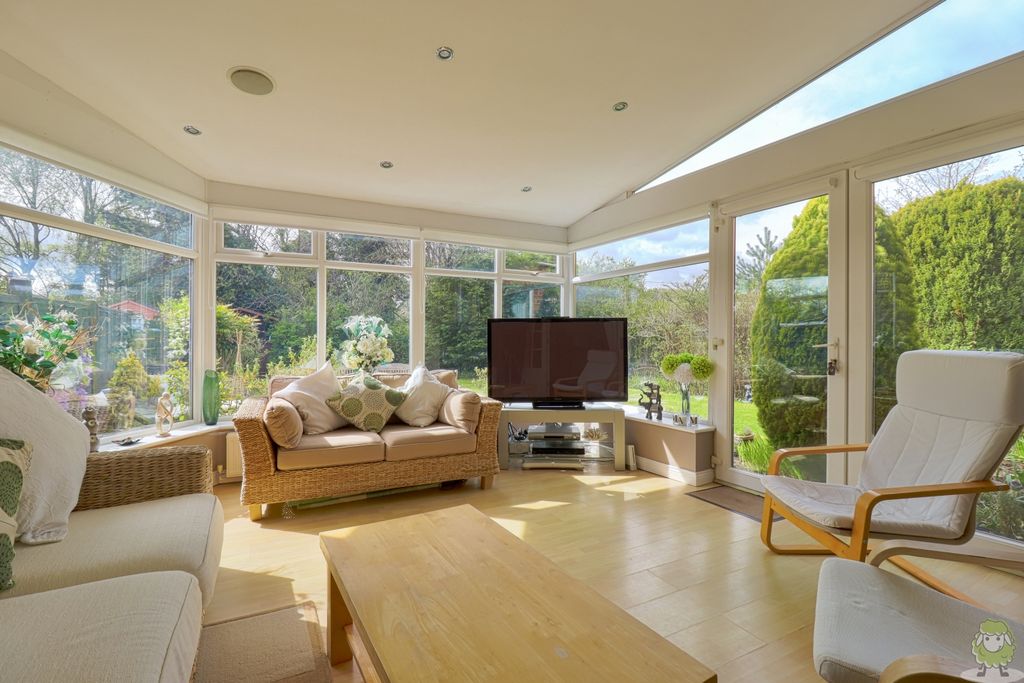 Property photo 1 of 24