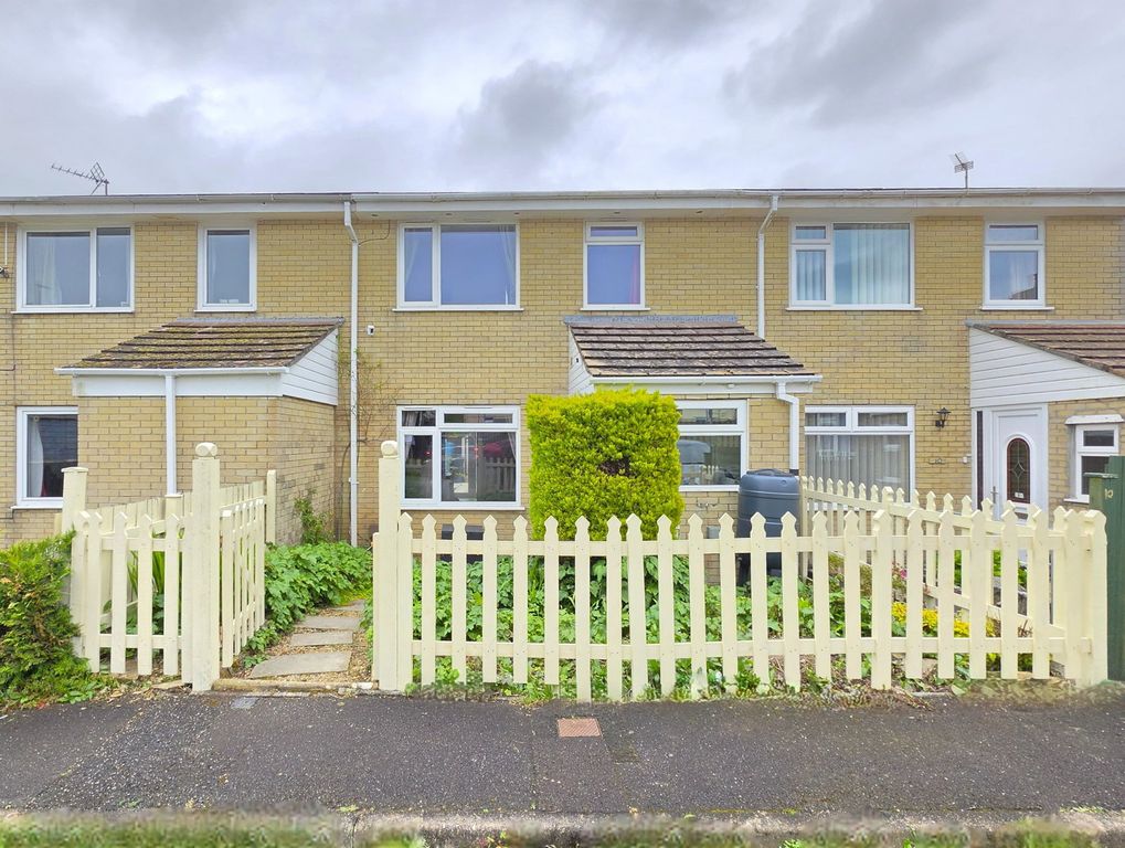 Property photo 1 of 17