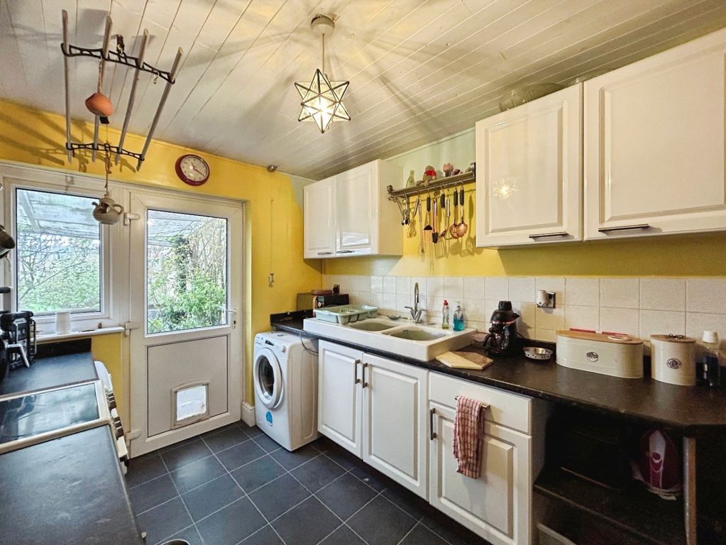 Property photo 3 of 20 4980526