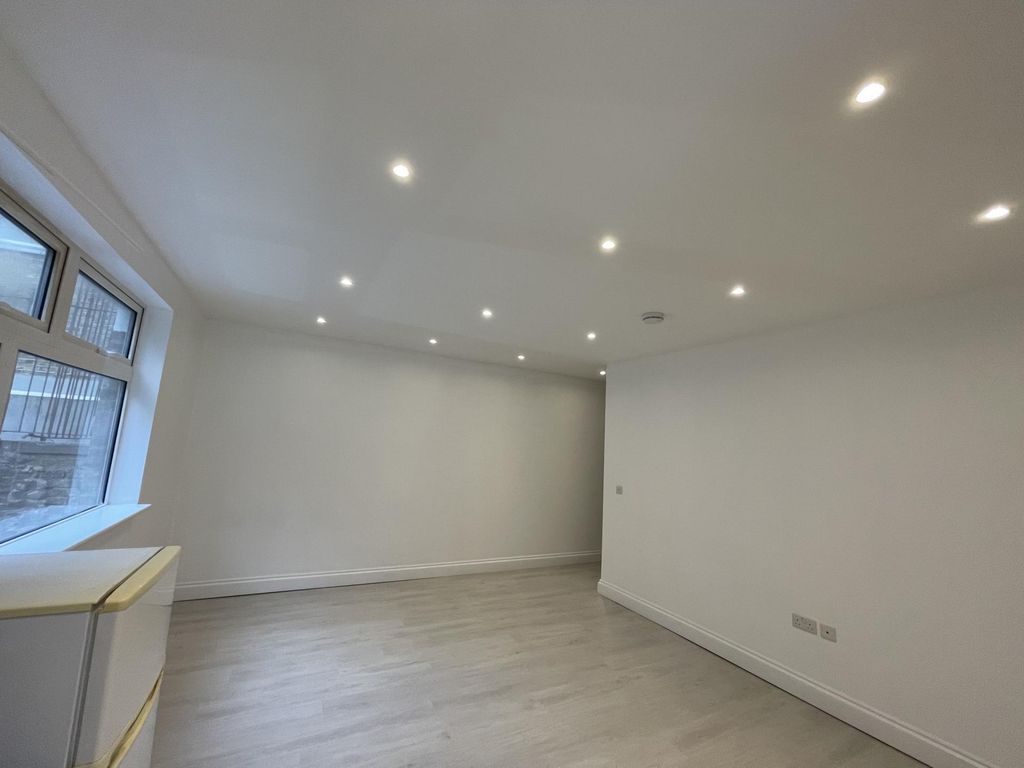 Property photo 2 of 3 Photo 2