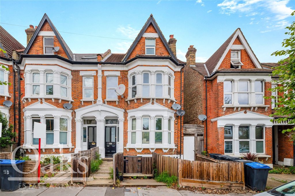 Property photo 1 of 9 Picture No. 12