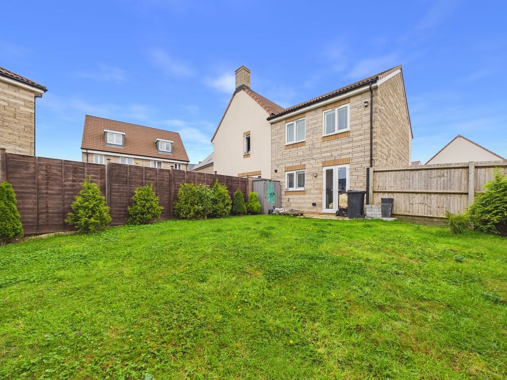 Property photo 2 of 23
