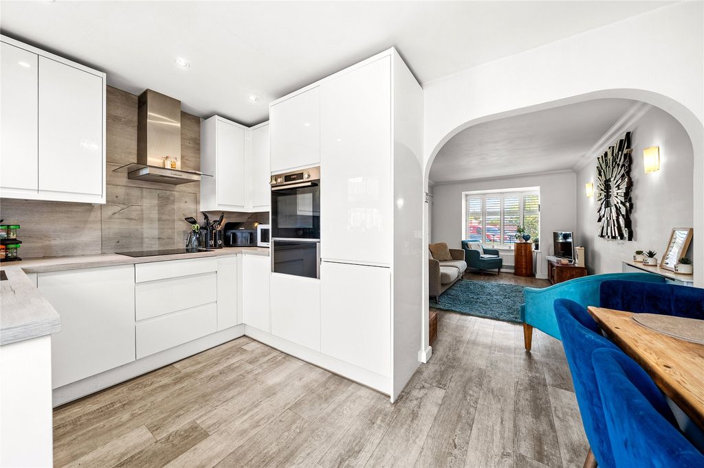 Property photo 2 of 19 Picture No. 06