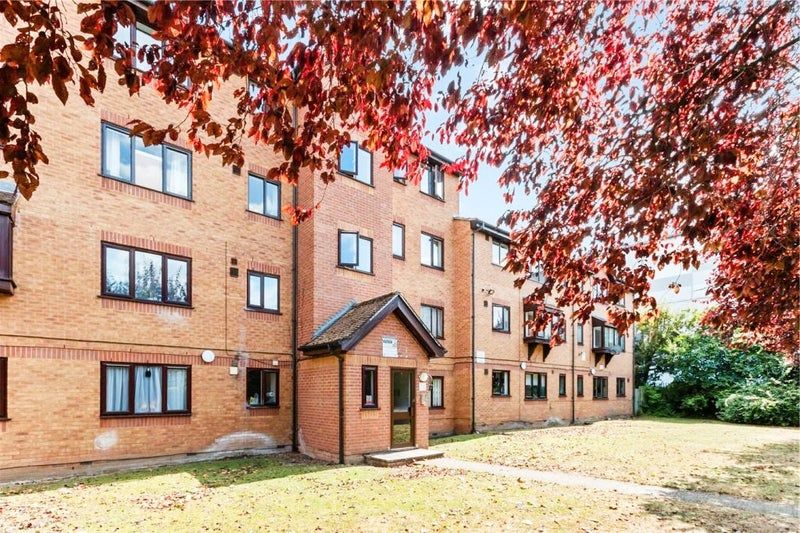 Property photo 1 of 5