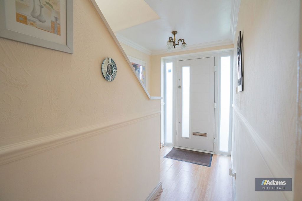 Property photo 3 of 30