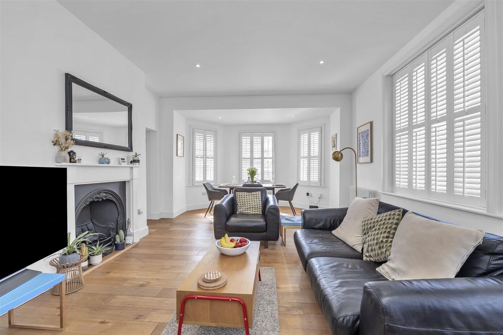 Additional image 4 of 2 bed flat for saleSouthgate Street, Bury St. Edmunds IP33