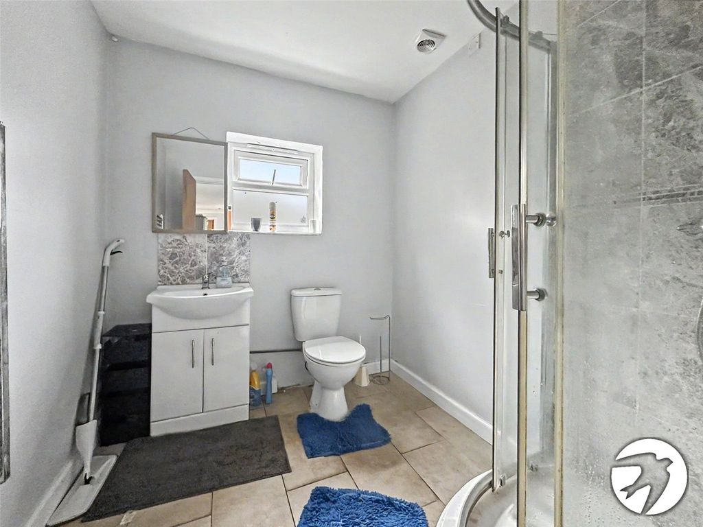 Property photo 3 of 10 Shower Room