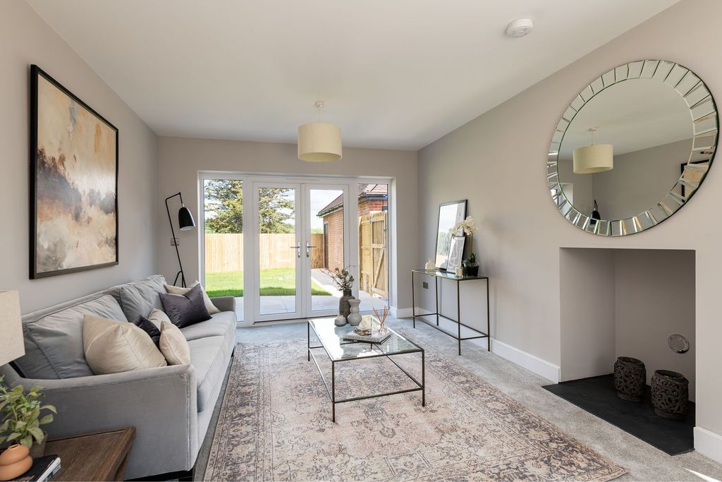 Property photo 3 of 13