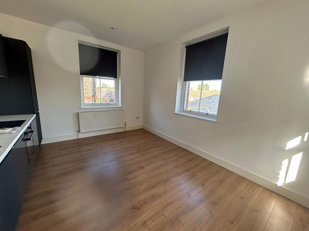 Property photo 3 of 7 Xtrw7278[1].Jpg