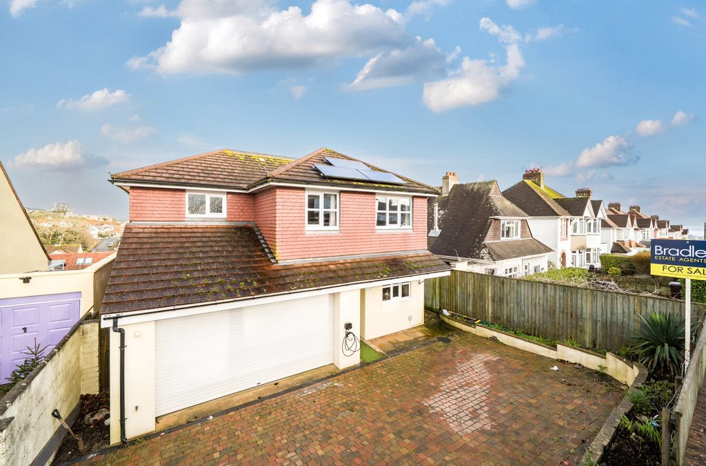 Property photo 2 of 24 2 - 1400386-1-697A49A...