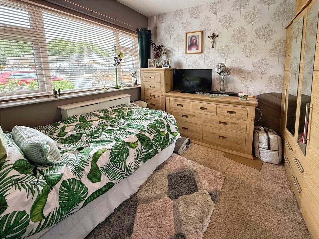 Property photo 3 of 16 Bedroom 2