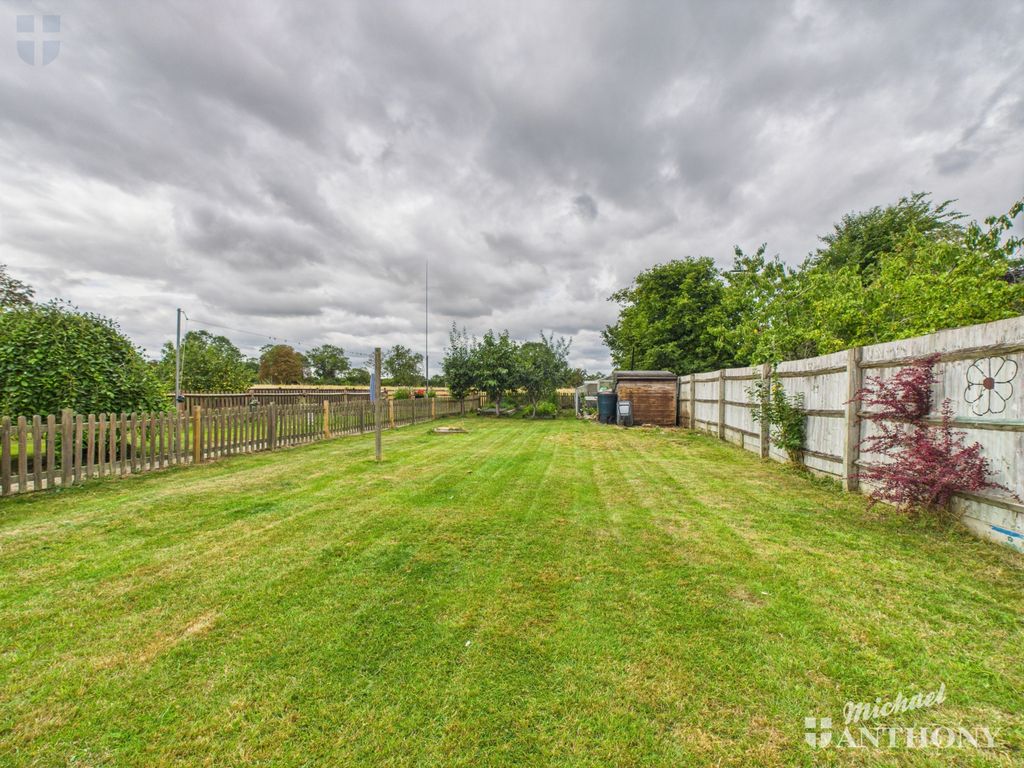 Property photo 2 of 6 Cam03218G0-Pr0741-Still002